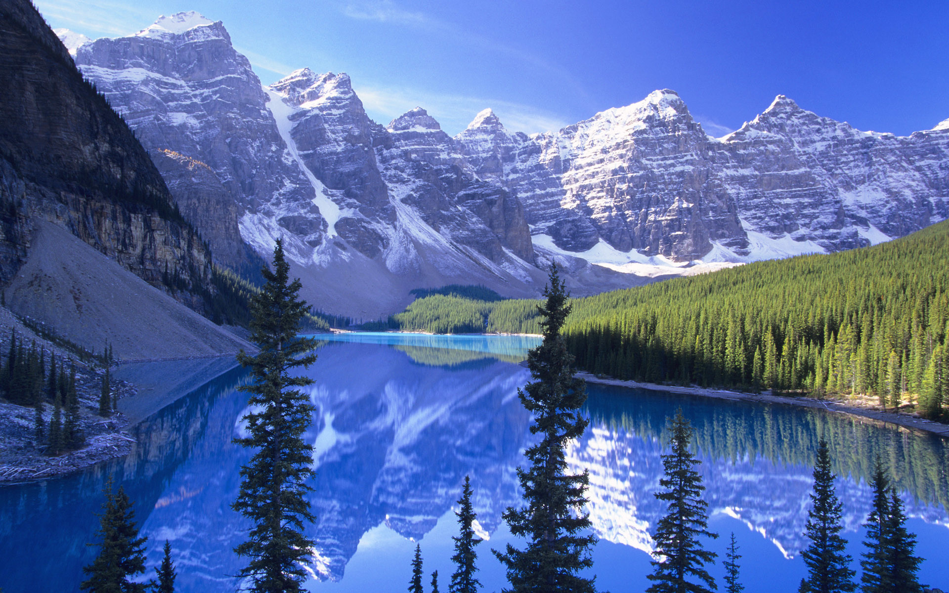Moraine Lake, Banff National Park /Lac Moraine, parc national Banff, Alberta