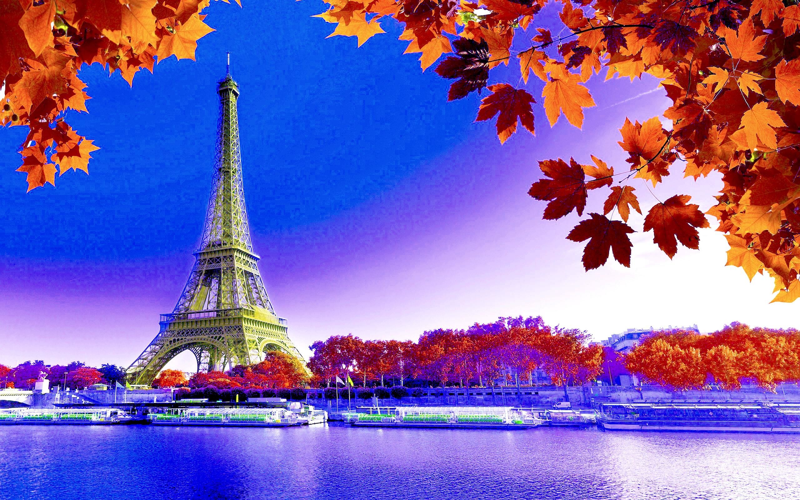 Эйфелева башня в Париже без смс